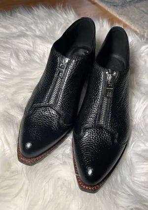 Coach Bandit Zip Pebble Booties size 5.5 black leather with zipper upfront thumbnail 1