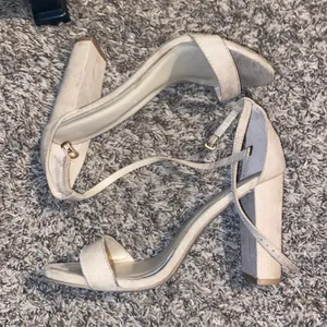 Wild Diva Nude suede heels thumbnail 1