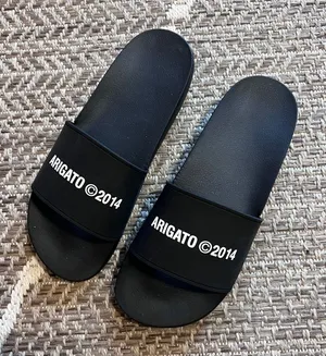 AXEL ARIGATO RUBBER SLIDES Sz 41 Black thumbnail 1