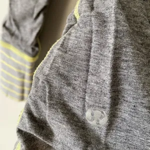 Lululemon Reversible Gray & Yellow Long Sleeve Top | S thumbnail 9