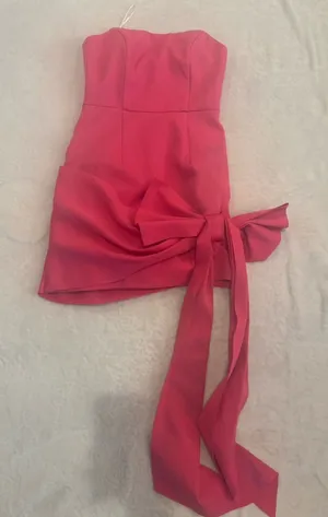 Elliatt Rays Mini Dress in Fuchsia - Hot Pink night out occasion size S thumbnail 1