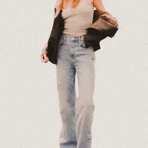 Reformation Wilder Sloan Wash High Rise Wide Leg Slit Hem Jeans – Sz 29 thumbnail 2