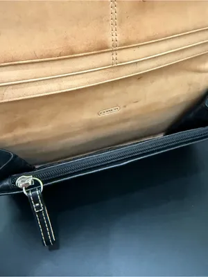 COACH Soho Buckle Classic Black Leather Contrast Stitch Tan Lining Bifold Wallet thumbnail 13