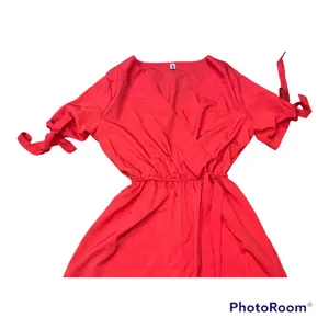 Red romper Size M thumbnail 3