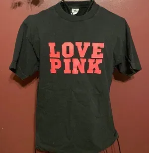 Love pink tee shirt​​​ Black Size M thumbnail 1