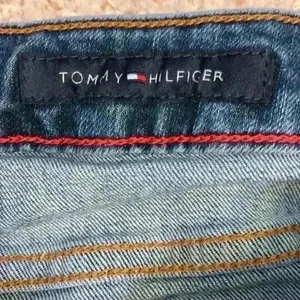 Tommy Hilfiger Rome regular fit jean sz 30/30 slim fall winter dark wash comfy thumbnail 10