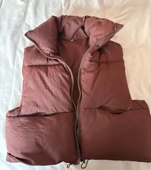 Brown Cropped Puffer Amazon Vest thumbnail 1