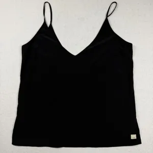 Vuori Villa Cami Black V-Neck Performance Stretch Tank Top Size L thumbnail 1