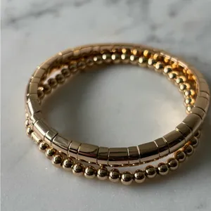 NWOT Roxanne assoulin Elegant Gold Bracelet Set thumbnail 3
