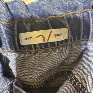 Vigoss Jani Baggy Jeans Womens 28 High‎ Rise Paperbag Denim Mom Jeans thumbnail 8