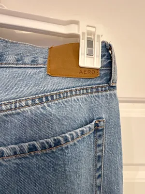Aeropostale Ripped Blue Jeans thumbnail 5