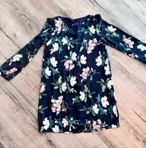 Lulu's floral dress women's size large please see photos for measurements‎ thumbnail 1