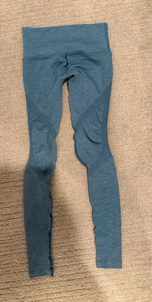 Alphalete Teal Seamless High-Rise Leggings thumbnail 1
