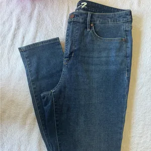 Seven7 women’s Deep Indigo Skinny Jeans thumbnail 4