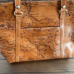 Patricia Nash Benvenuto Italy Map Brown Leather Antique Brass Xlarge Tote Bag thumbnail 5