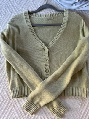 Green Brandy Melville Sweater thumbnail 1