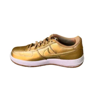 Nike Air Force 1 Low GS Metallic Gold Leather Sneakers 7Y Women's 8.5 Shoes GUC thumbnail 4