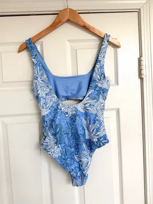 Speedo Floral Cut Out Bathing Suit Tropical Blue White Size S Brand New thumbnail 6