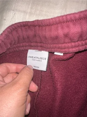 Aritzia Women's Boyfriend Fleece Hoodie & Sweatpants Set size XS thumbnail 7