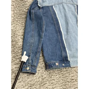 RD Style Womens Size XS Patchwork Denim Jacket Two Tone Blue Raw Hem Distressed thumbnail 10