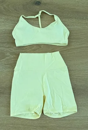 Elite Eleven Luna Flex Sports Bra & Mini Shorts Size XS Butter Yellow thumbnail 1