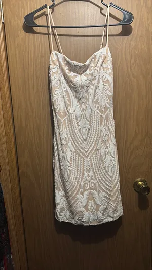 Prom Dress Windsor thumbnail 3