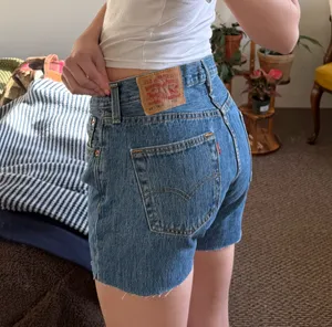 Levi’s Shorts 501 thumbnail 2