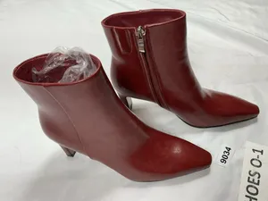 Womans New Ankle Boots Red Size 8 Side Zip Pointed Toe Block Heel thumbnail 1