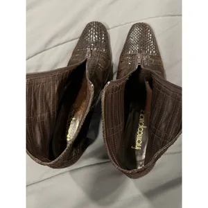 Italian Brown Suede & Snake Embossed Leather Ankle Bootie Women’s Size 7 thumbnail 14