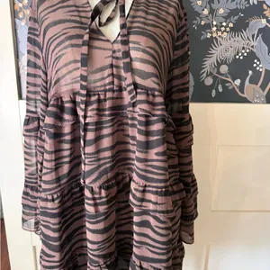Olivaceous Zebra Print Sheer Blousy Dress in A Black and Brown Sz S thumbnail 2