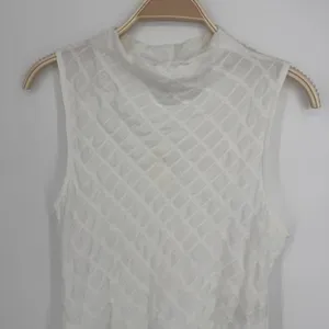 Anthropologie Maeve Asymmetric Textured Tank Small White Sleeveless Mock Neck thumbnail 6