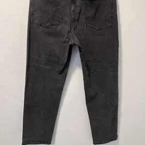Madewell Women's Size-30 Black Wash Classic‎ Straight Leg Jeans thumbnail 15