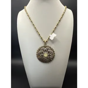 NIB Lucky Brand Mixed Metal Gold Tone Medallion Pendant Rhinestone Necklace thumbnail 2