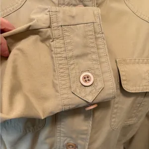 L.L. Bean Women’s Utility Chic Cargo Jacket Sz M-Reg Beige Pockets Military thumbnail 5