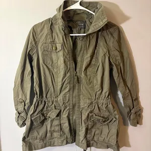 ashley outerwear size‎ small thumbnail 1