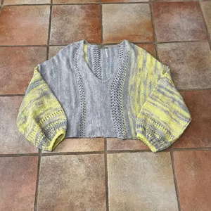Free People Amethyst Marled Oversized Chunky Knit Sweater Size M Yellow/Gray thumbnail 5