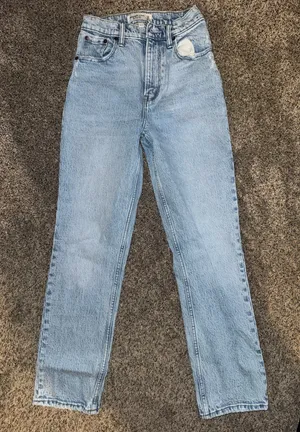 Abercrombie Jeans Ultra High-Rise 90s thumbnail 1