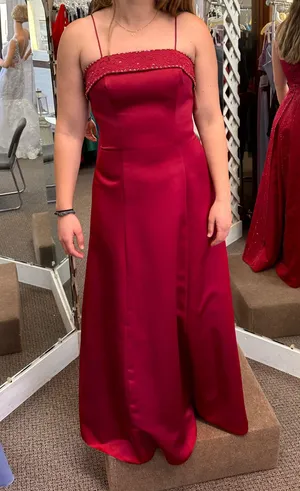 Red Prom Dress Size M thumbnail 1