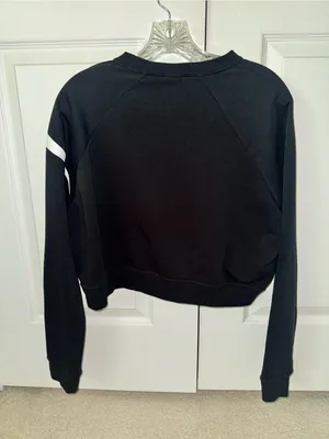 Nike Dri-Fit Versa Cropped Sweatshirt thumbnail 4