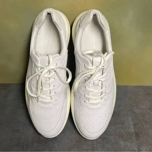 Ecco Perforated White Leather Women's Sneakers Size 10M thumbnail 15