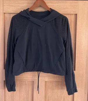 Lululemon Catch a Breeze Hooded Pullover Mesh Sleeves Black Women’s XS LW3BYWS thumbnail 1