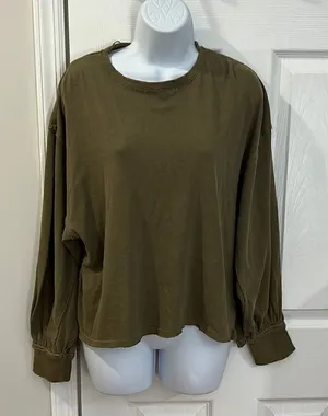 ‎NWT We the free Army Green over size shirt size S thumbnail 1