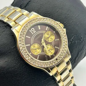 Geneva Gold-tone Crystal Bezel Women’s Watch Working New Battery thumbnail 3