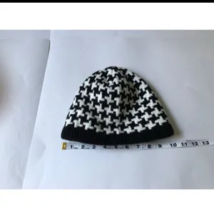 Bula women’s beanie hat houndstooth Black thumbnail 4