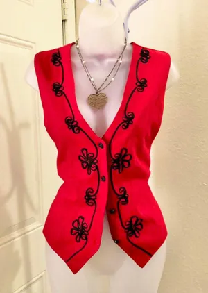 Whimsigoth Grunge Western Whimsygoth Red black floral embroidered fitted vest sleeveless jacket button front-Size M Made in USA #vintage thumbnail 2
