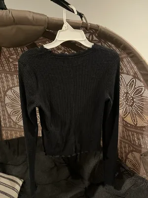 Abercrombie And Fitch Black Long Sleeve thumbnail 2