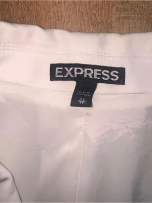 Express Sleeveless Blazer Vest in White thumbnail 3