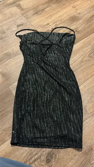 Black sparkly dress thumbnail 2