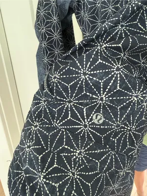 Lululemon Miss Misty Pullover
Exploded Sashico Star Inkwell thumbnail 6