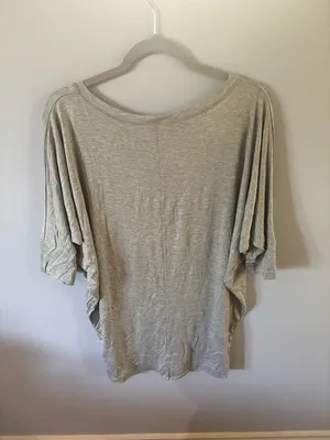 NWT NATURAL LIFE Light Gray Draped Short Sleeve Tee Size L thumbnail 4